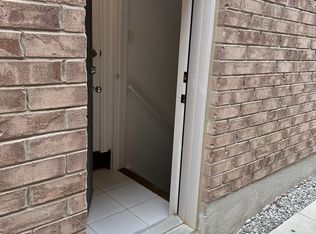 206 Fruitvale Cir #BASEMENT, Brampton, ON L7A 5C3