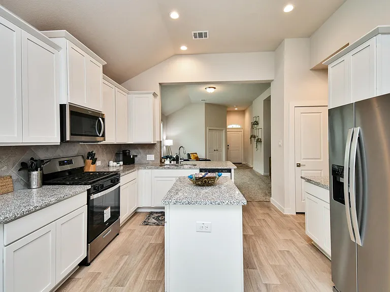 7847 Grand Louis Way — Photo 20