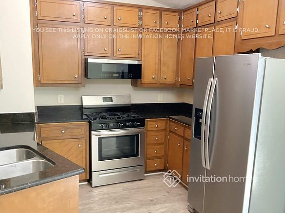 4th image of 2559 Porter Dr