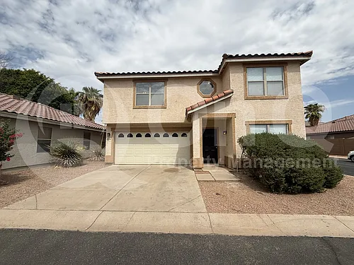 422 W Redwood Dr Photo 1