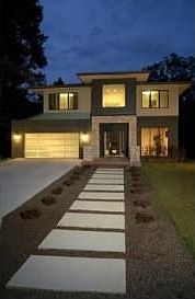 1st image of 537 Riverview Dr