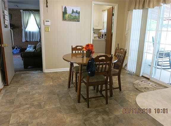 5th image of 1888 Moss Dr