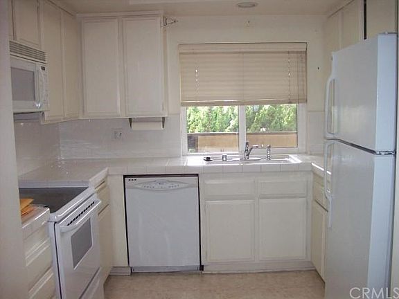 4th image of 13630 La Jolla Cir #12C