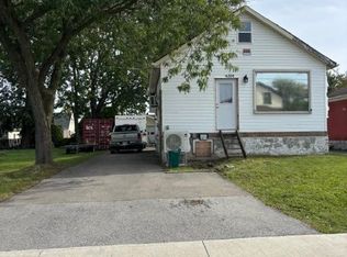 4354 3rd Ave, Niagara Falls, ON L2E 4K6