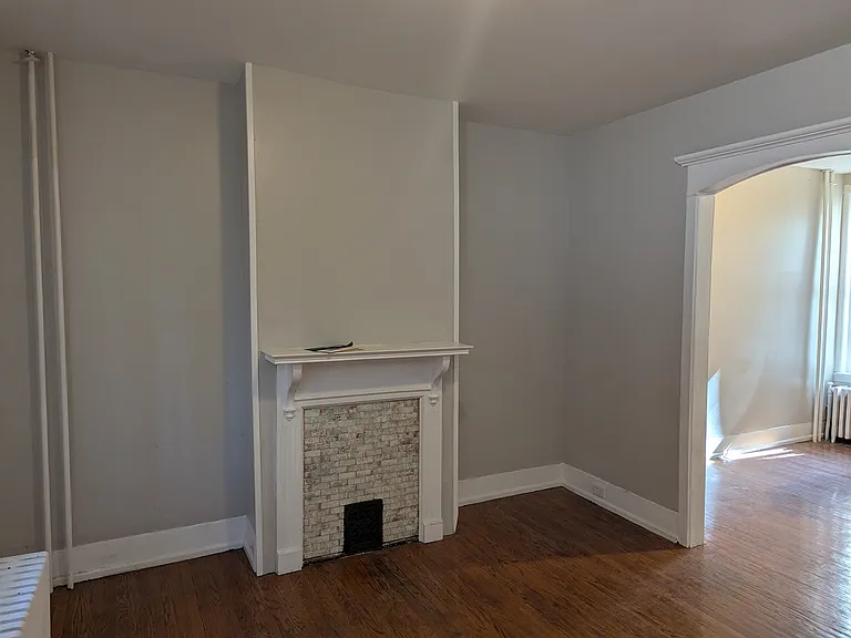 950 N Saint Bernard St — Photo 13