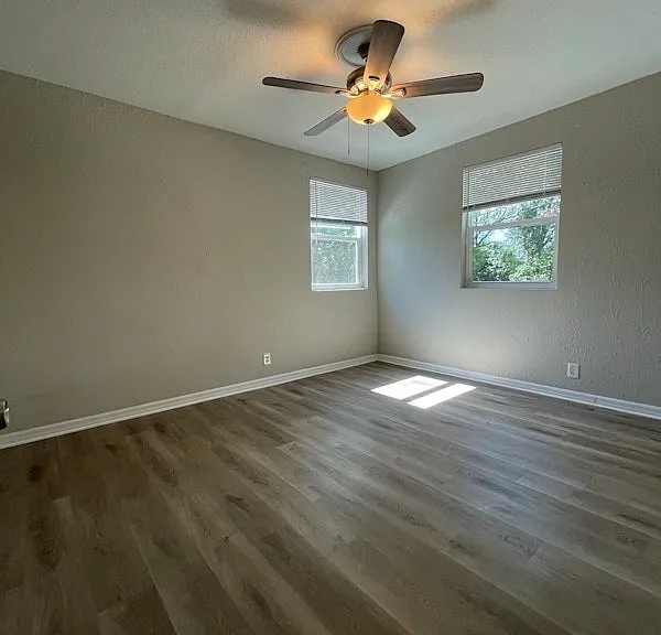 1575 W 19th St #3 — Photo 12