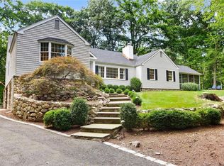 15 Partridge Rd, New Canaan, CT 06840