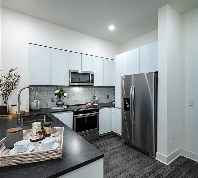 Kinley West LA — Photo 9