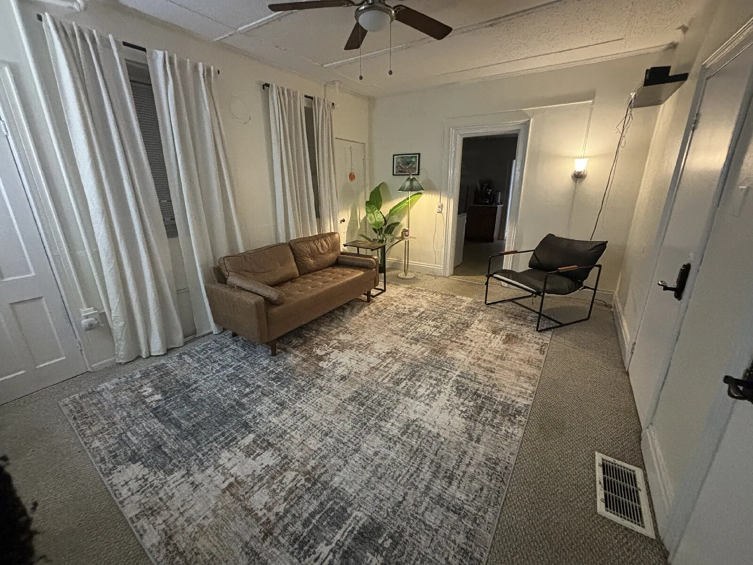 1 bed, $550 — Photo 3