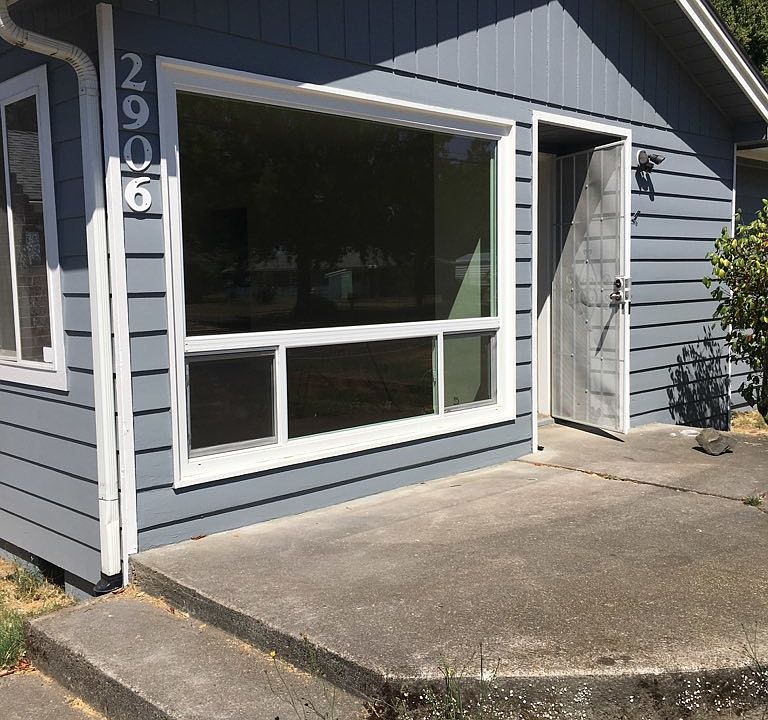 1st image of 2906 Geary St SE