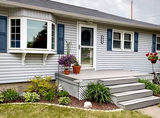 2915 19th St, Menominee, MI 49858