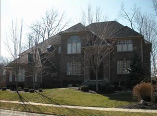 14585 Geist Ridge Dr, Fishers, IN 46040