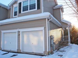 39 Alexandra Way #939, Clinton, NJ 08809