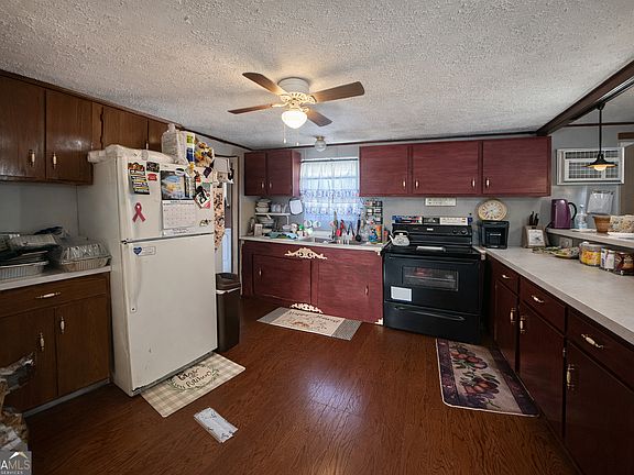 3rd image of 459 Louie Hightower Rd