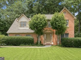 1915 Rockside Ln, Snellville, GA 30078