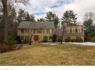 40 Sarah Dr, Avon, CT 06001