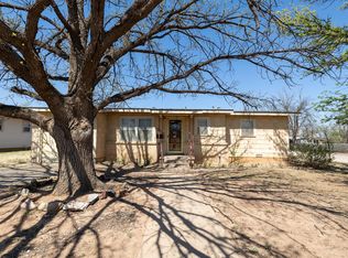2301 40th St, Snyder, TX 79549