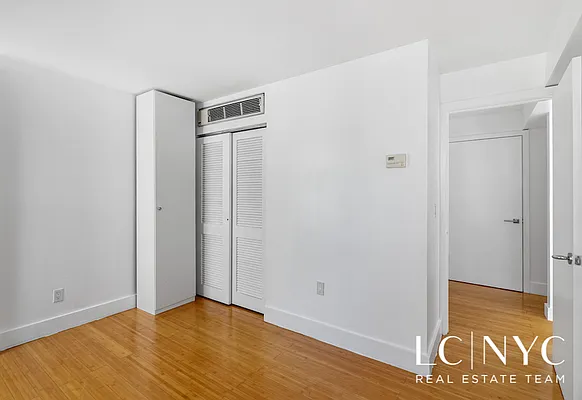 Rented by Keller Williams NYC | media 11