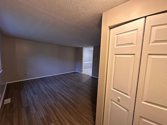 4th image of 8025 E 36th St