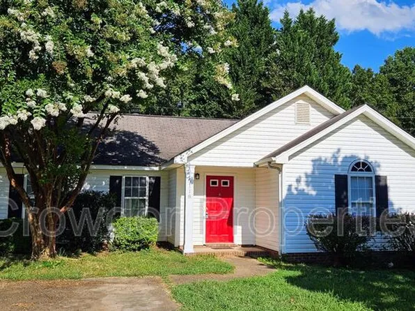 5118 June Furr Rd, Charlotte, NC 28216