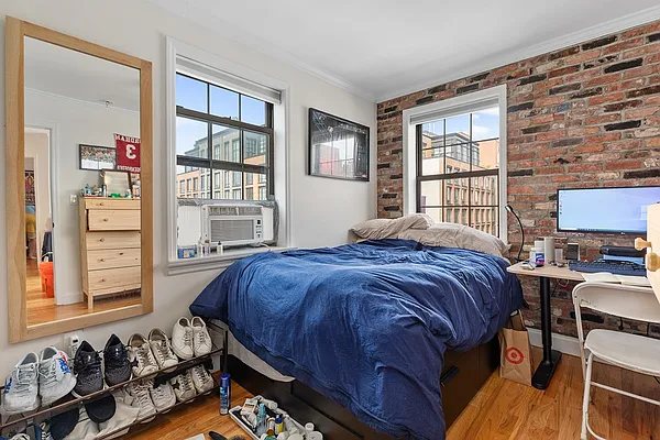 Rented by MNS | media 11