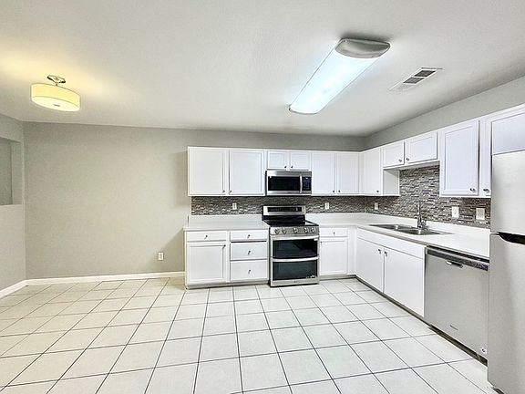 2nd image of 4340 Forest Point Dr