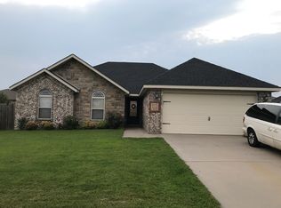 120 Solomon Cir, Forsyth, MO 65653