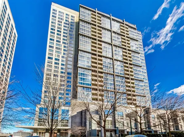 1901 S Calumet Ave #1601, Chicago, IL 60616