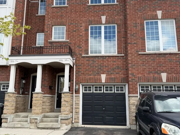 53 Denison Ave, Brampton, ON L6X 0T7