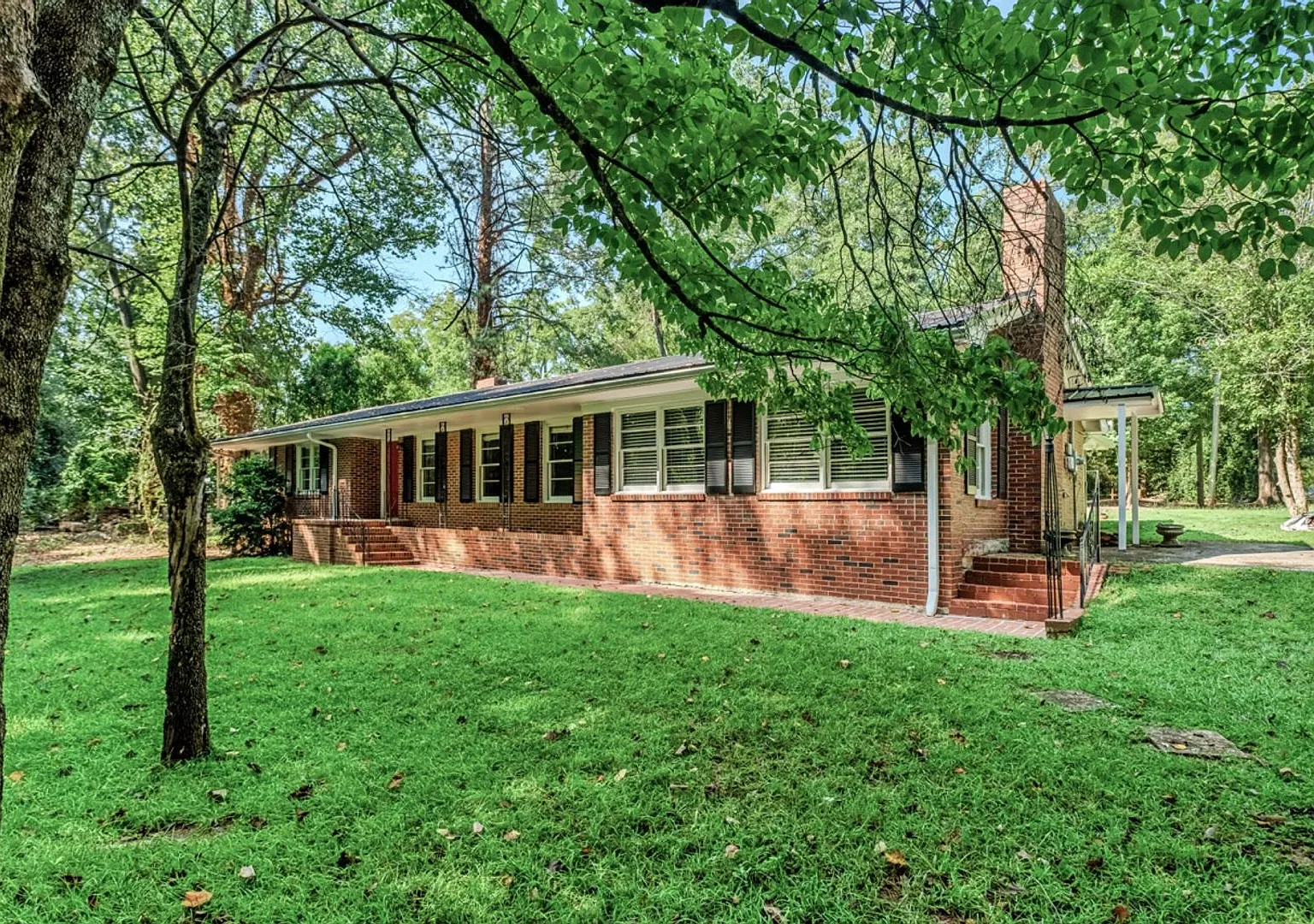 1380 Ivywood Dr | 4 Bed 2.5 Bath In Oconee County — Photo 3