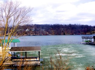 701 Walnut Hl, Varna, IL