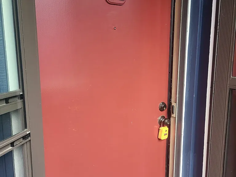 1126 Cherry Ave #91 — Photo 2