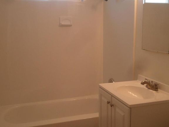 4th image of 6754 Del Playa Dr #B