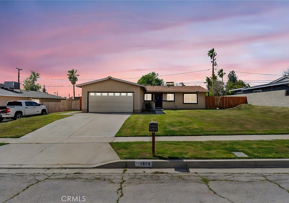 1st image of 1494 Blythe Ave