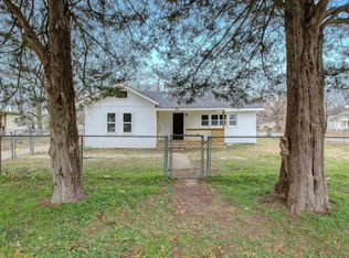 1421 Watkins St, Conway, AR 72034