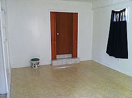 2nd image of 6048 Park Dr
