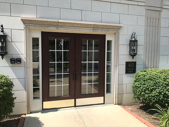 2nd image of 412 McDaniels Cir APT 404