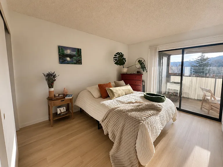 2990 Eagle Way #13 — Photo 1