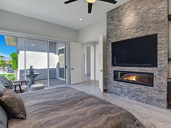 4th image of 830 Deer Haven Cir