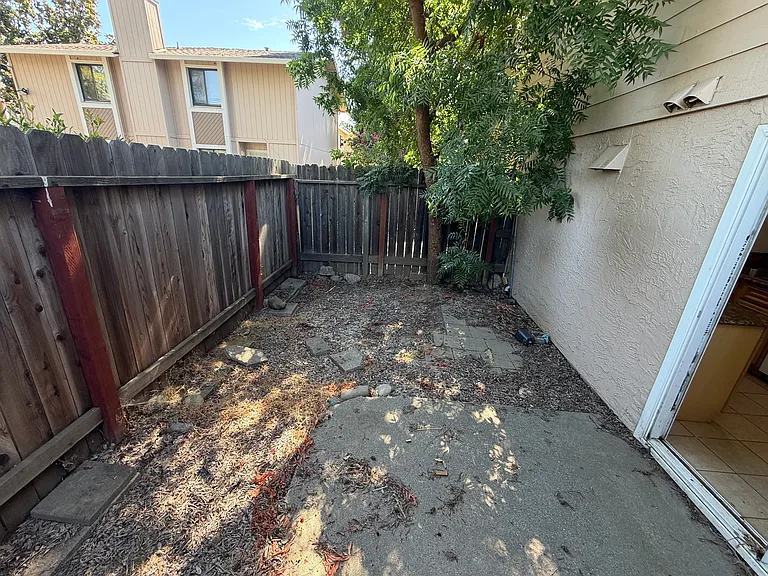 7032 Fair Oaks Blvd #4 — Photo 24