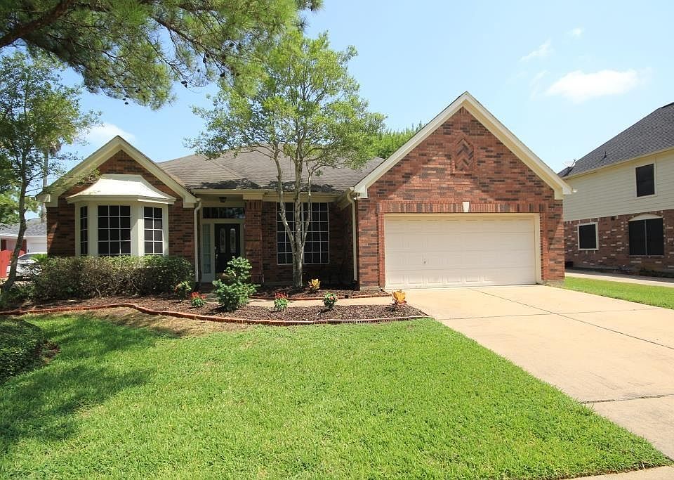 1st image of 19014 Canyon River Ln