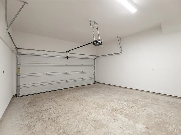 10981 Swang Link Dr — Photo 26