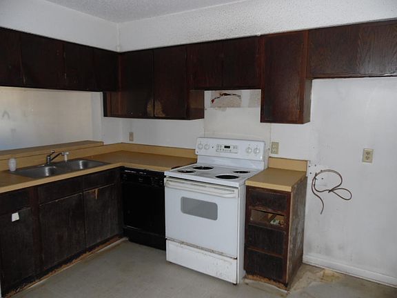 5th image of 506 Landview St Unit D