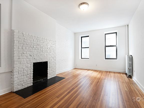 2nd image of 36 Horatio St #2AA