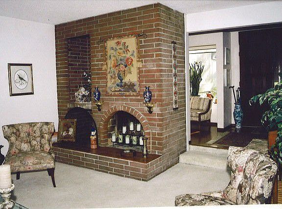 Living rm/gas fireplace 