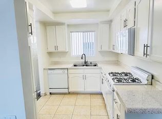 14826 Magnolia Blvd APT 102, Sherman Oaks, CA 91403
