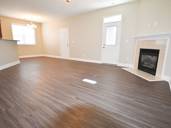 4th image of 9127 Cinder Ln