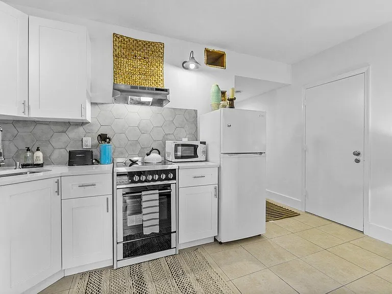 13334 Polo Club Rd #207 — Photo 13