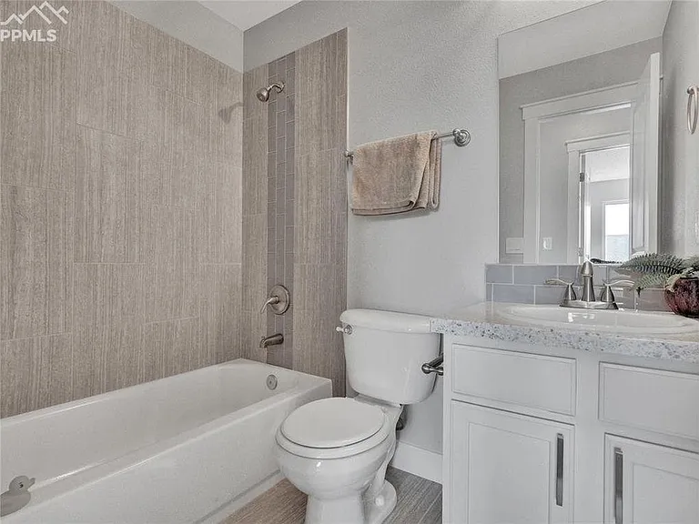 7154 Grand Prairie Dr — Photo 19