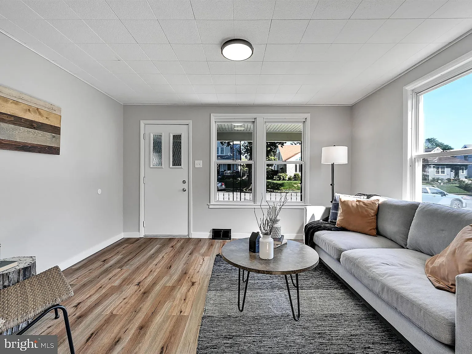 2 bed, 1221 sqft, $2,000 — Photo 2